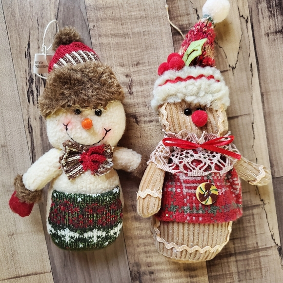 Weighted Snowman and Gingerbread boy/girl plush holiday Christmas tree ornaments - Picture 3 of 13
